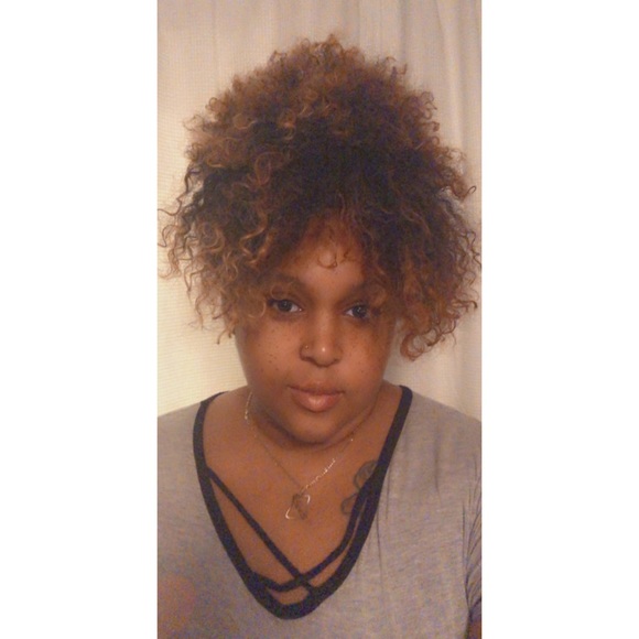 Meet your Posher, Jadia - Picture 2 of 6